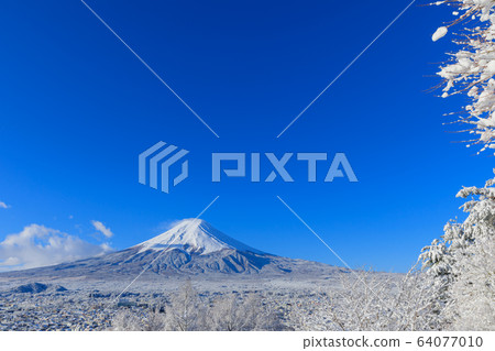 富士山_富士山的冬季風景 64077010