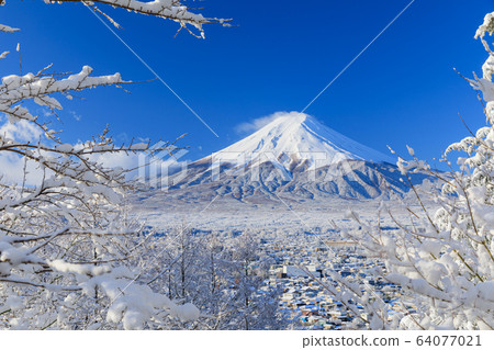 富士山_富士山的冬季風景 富士山_富士山的冬季風景 64077021