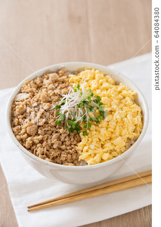 chicken sorobo chicken sorobo 64084380