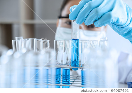 Biochemistry laboratory research, Chemist is Biochemistry laboratory research, Chemist is 64087491