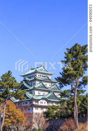 Nagoya Castle castle tower in the late fall 64090053