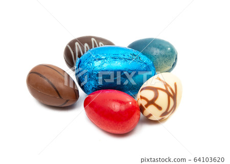 chocolate easter eggs isolated chocolate easter eggs isolated 64103620