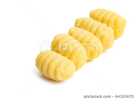 potato gnocchi isolated 64103670