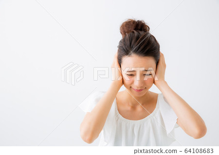 令人煩惱的女人 64108683