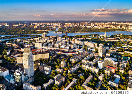 Aerial view of Pechersk, a central neighborhood of Kiev, Ukraine 64109385
