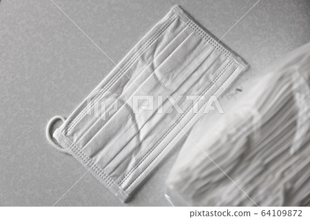 Surgical mask Mask with bag 64109872