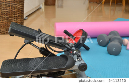 Home training goods · Exercise image in the living room · Indoor walking · Muscle training tools · Exercise · Goods Home training goods · Exercise image in the living room · Indoor walking · Muscle training tools · Exercise · Goods 64112250