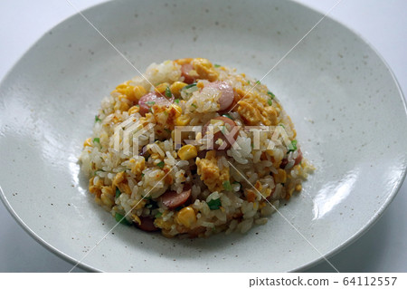 Fried rice Fried rice 64112557