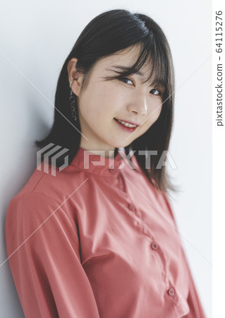Woman Woman 64115276