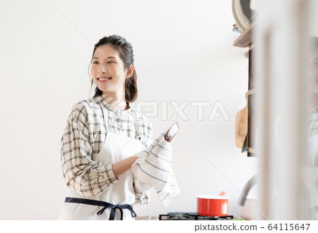 女性生活方式廚房 女性生活方式廚房 64115647