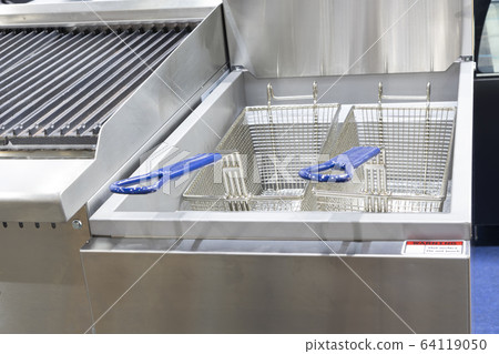 New empty modern professional deep fryer basket 64119050