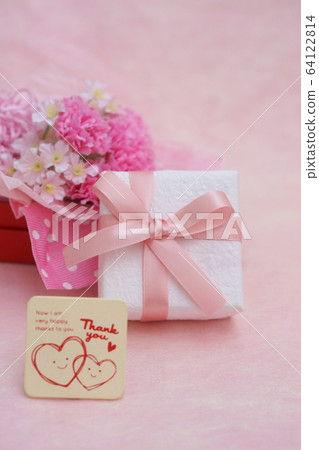 Mother's Day  64122814