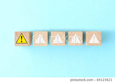 Five levels of danger and vigilance 64123621