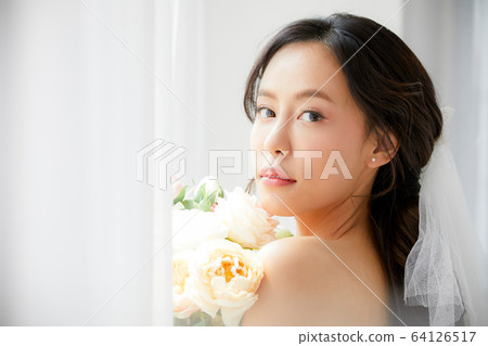 美麗的女人新娘新娘新娘禮服模特人圖材料 美麗的女人新娘新娘新娘禮服模特人圖材料 64126517