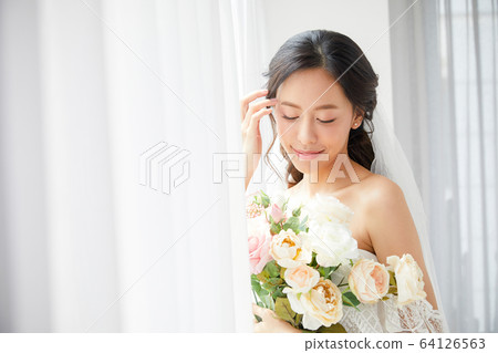 Beautiful woman bride bride bridal dress model human figure material Beautiful woman bride bride bridal dress model human figure material 64126563