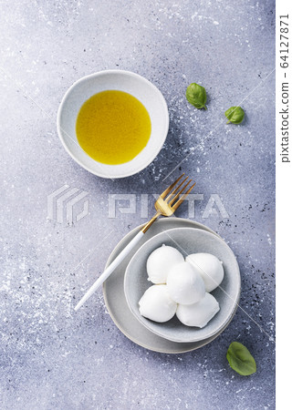 Italian cheese mozzarella Italian cheese mozzarella 64127871