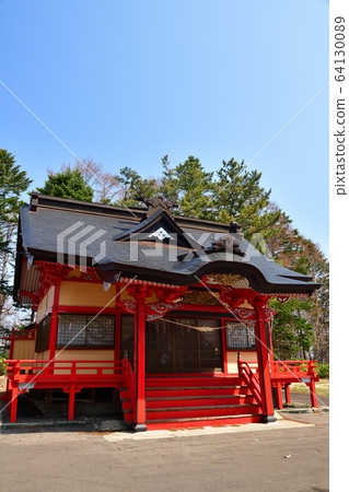 拍攝春天北海道瀨戶町北山市區玉川神社的照片 64130089