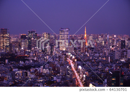 東京都港區和東京鐵塔的夜景(攝於澀谷爭奪戰) 東京都港區和東京鐵塔的夜景(攝於澀谷爭奪戰) 64130701