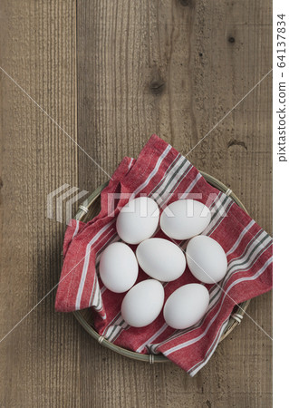一個雞蛋 64137834