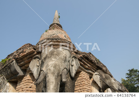 ASIA THAILAND SUKHOTHAI WAT CHANG LOM 64138764