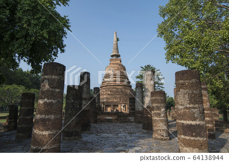 ASIA THAILAND SUKHOTHAI WAT CHANG LOM 64138944