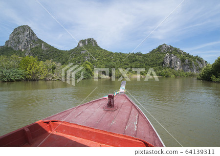 ASIA THAILAND PRANBURI SAM ROI YOT LANDSCAPE 64139311