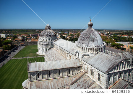 Italy Tourism: World Heritage, Leaning Tower of Pisa to Piazza del Dumo 64139356