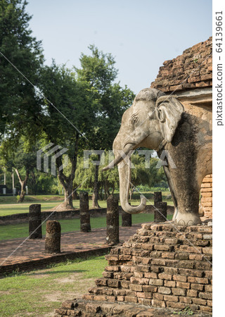 ASIA THAILAND SUKHOTHAI WAT CHANG LOM 64139661