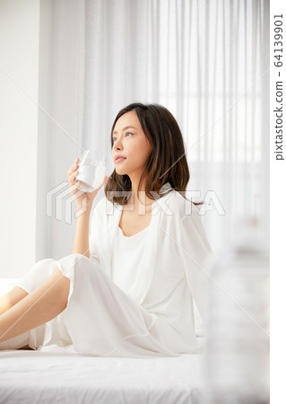 Beauty, woman, room, relaxation, water, drink, person Beauty, woman, room, relaxation, water, drink, person 64139901