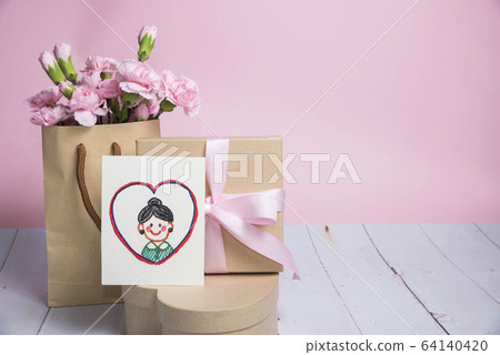 母親節卡片與康乃馨 母親節卡片與康乃馨 64140420
