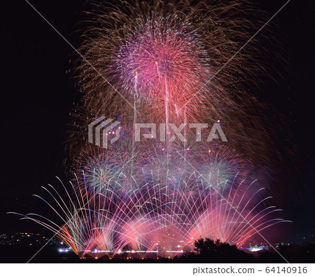 Nishi Awa Fireworks "Grand Finale" Nishi Awa Fireworks "Grand Finale" 64140916