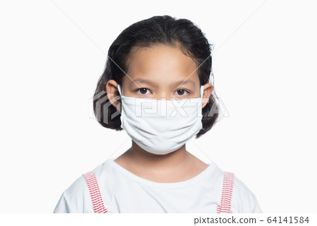 Children wear germ prevention masks Children wear germ prevention masks 64141584