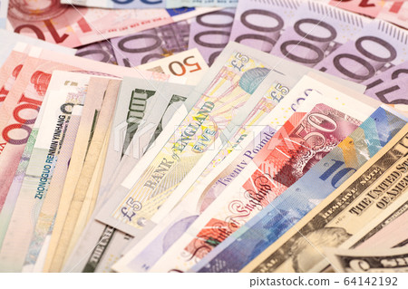 International currencies 64142192