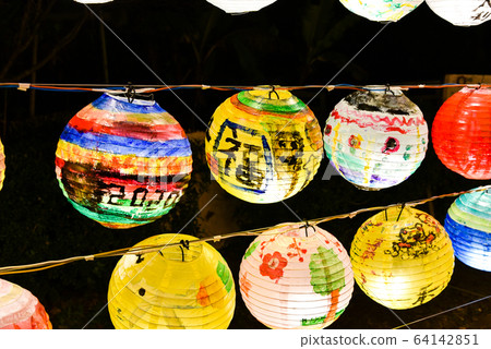 The largest sky lantern lantern in Shengxingdi Temple of Guangxing Gongguan of Three Gorges 64142851
