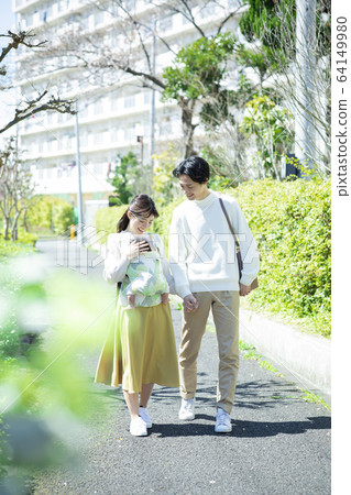 家庭,家庭,嬰兒,育兒,散步 家庭,家庭,嬰兒,育兒,散步 64149980