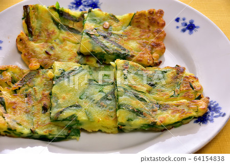 Korean-style Nirachijimi image Korean-style Nirachijimi image 64154838