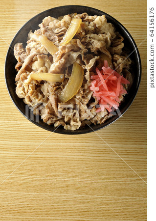 beef bowl  64156176