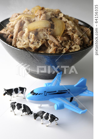 Imported meat 64156335