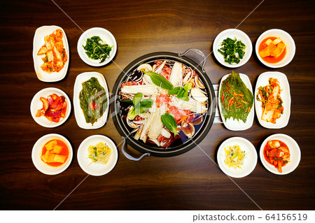 Hanwoo hotpot tasted in Jeongeup, Jeollabuk-do Hanwoo hotpot tasted in Jeongeup, Jeollabuk-do 64156519