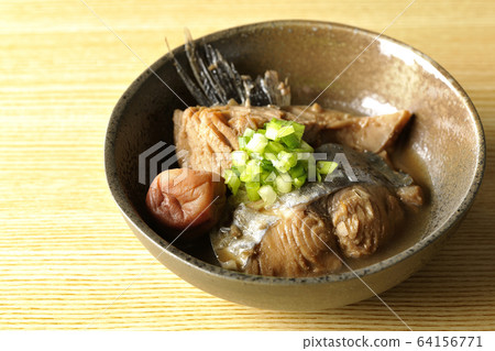 Sawara plum stew 64156771