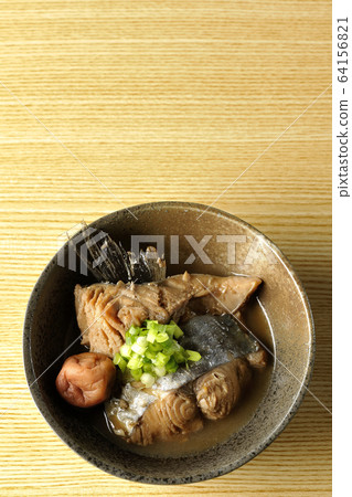 Sawara plum stew 64156821