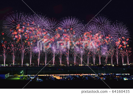 National Fireworks Competition `` Competition Fireworks Musical '' 64160435