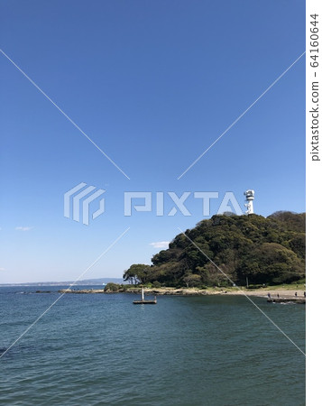 Blue sky, sea and lighthouse Blue sky, sea and lighthouse 64160644