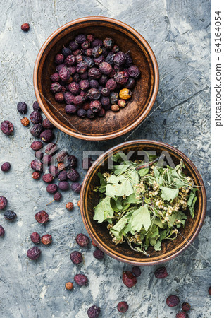 Haw in herbal medicine. Haw in herbal medicine. 64164054