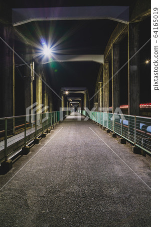 前田澤橋:夜景:安mino野市豐吉娜田澤夜路 前田澤橋:夜景:安mino野市豐吉娜田澤夜路 64165019