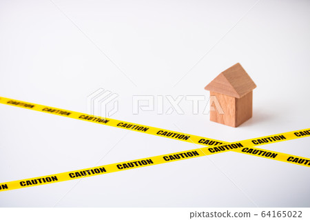 CAUTION caution caution caution attention CAUTION caution caution caution attention 64165022