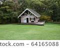 Small house 64165088
