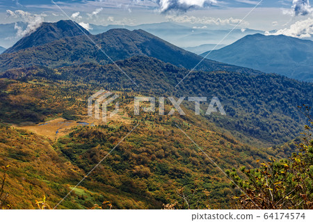 天狗花園，高谷池塘和富士山的景色 64174574