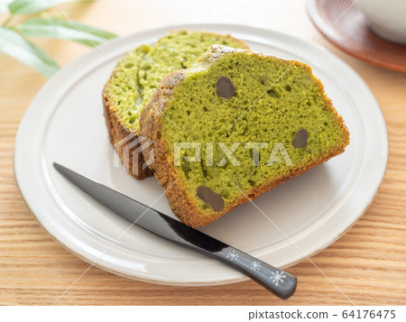 抹茶和紅豆磅蛋糕 64176475
