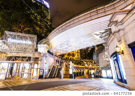 1881 heritage is a famous luxury shopping mall and popular tourist attraction in Tsim Sha Tsui area, Hong Kong. 64177256